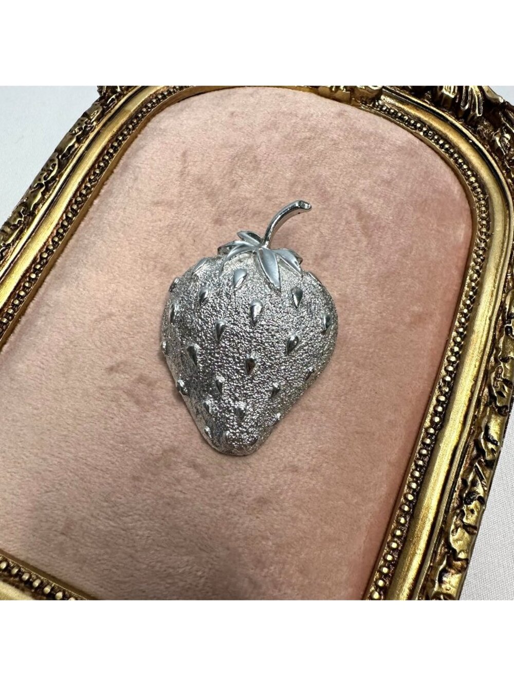 Sarah Coventry 1968 Strawberry Ice Silver-Tone Strawberry Brooch Pin Vintage